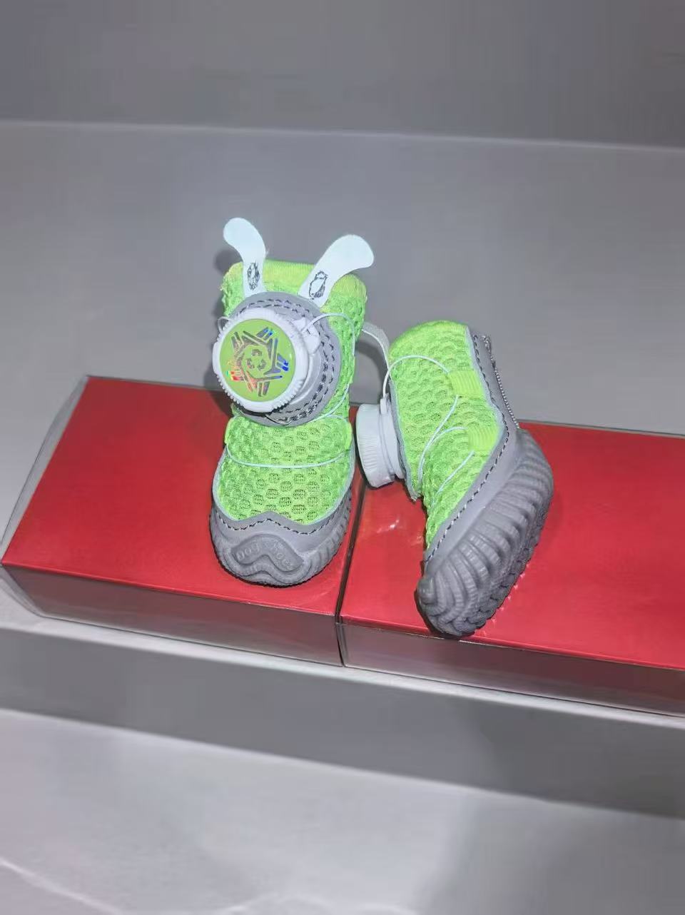 Pet shoes with fabric buttons, 4 pieces per pack