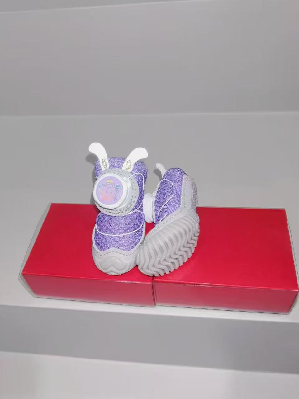 Pet shoes with fabric buttons, 4 pieces per pack