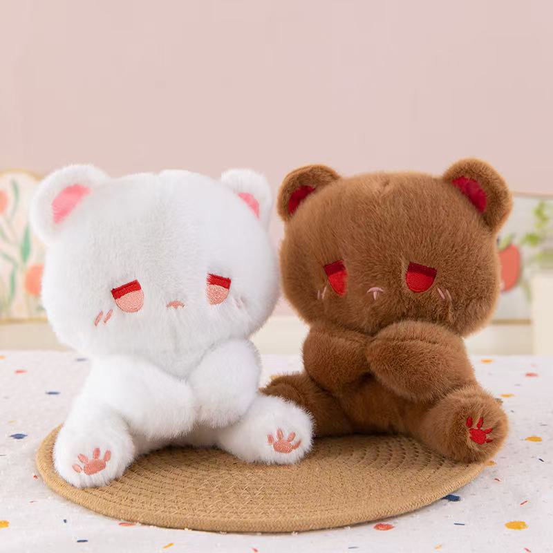 Cute claw machine dolls and small stuffed toys